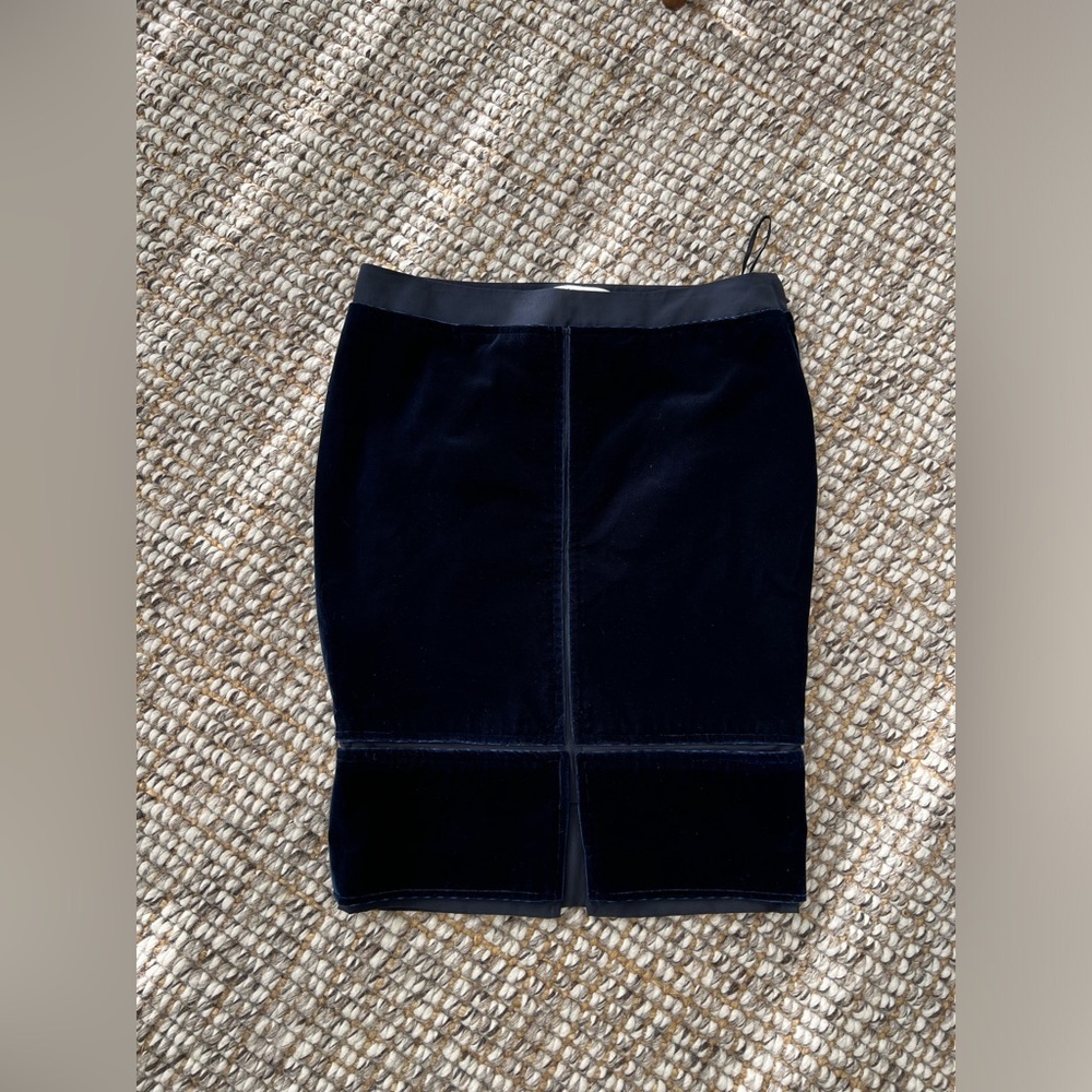 YSL Tom Ford F/W 2002 Midnight Blue Velvet Pencil Skirt Archival Runway S - Picture 5 of 12